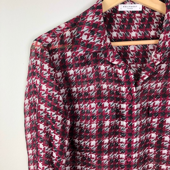 Equipment Silk Printed Button Down Blouse - Picture 2 of 8